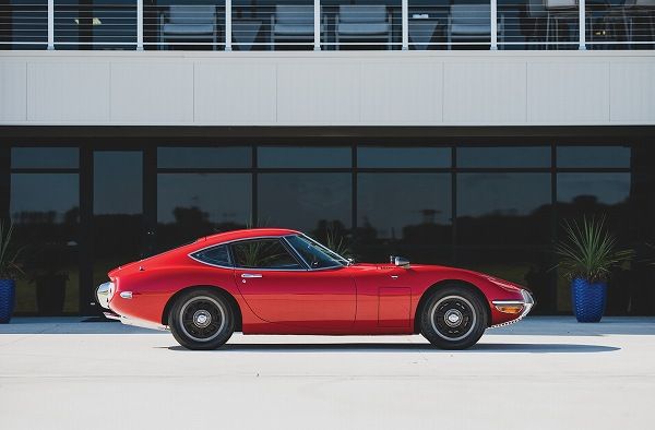 ▲TOYOTA經典2000GT即將在國外拍賣，成交上看2,100萬。（圖／翻攝自《RM Sotheby’s 》）
