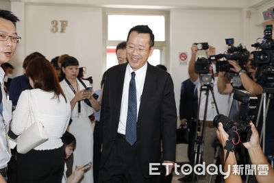 CNN稱台灣當兵割草站哨走形式 顧立雄:入伍訓練越來越扎實