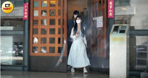 就愛鮮肉1／「小龍女」賴可死會！揪統一獅林佳緯上演8小時馬拉松約會