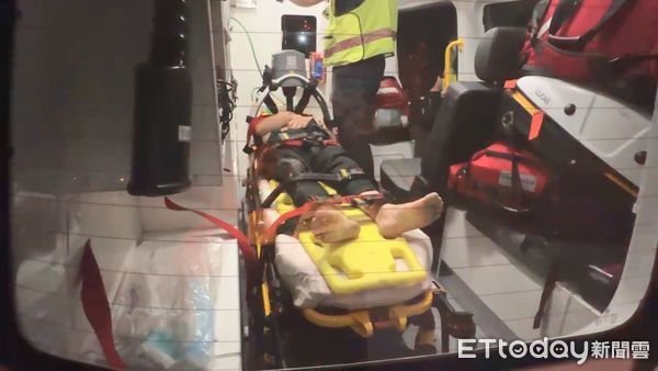 ▲▼台中深夜2輛機車對撞，造成1死1傷。（圖／民眾提供，下同）