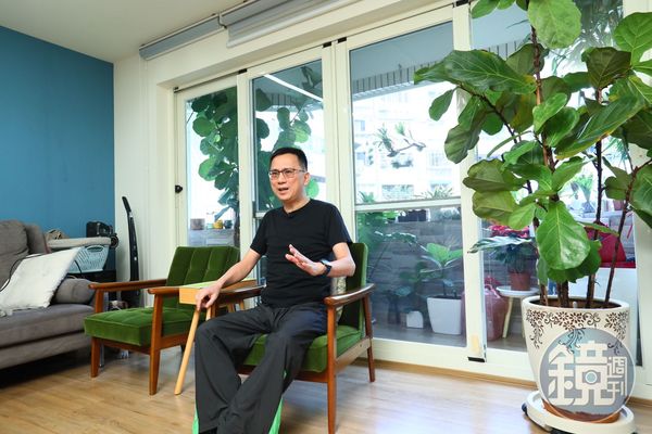 陳延昶說，中華電股價這幾年都在125元～130元徘徊，所以跌破125元會勇敢加碼。（本刊資料照）