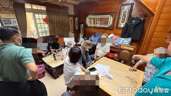 ▲▼天九牌賭場藏身透天厝。（圖／記者許宥孺翻攝）