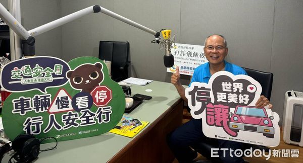 ▲鹿野所長廣播宣講防詐與交安 。（圖／記者楊晨東翻攝）