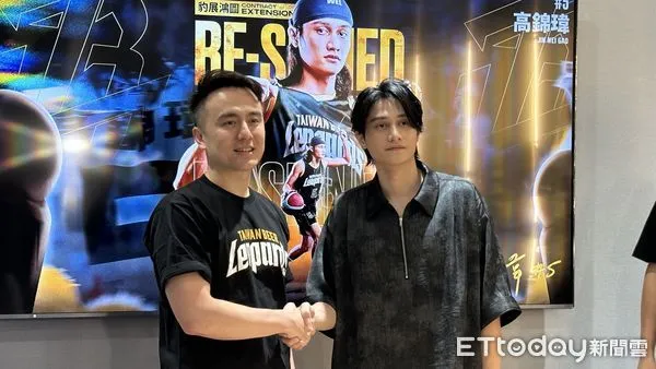 ▲高錦瑋續約7年，喊話要成雲豹「隊魂」。（圖／記者杜奕君攝）