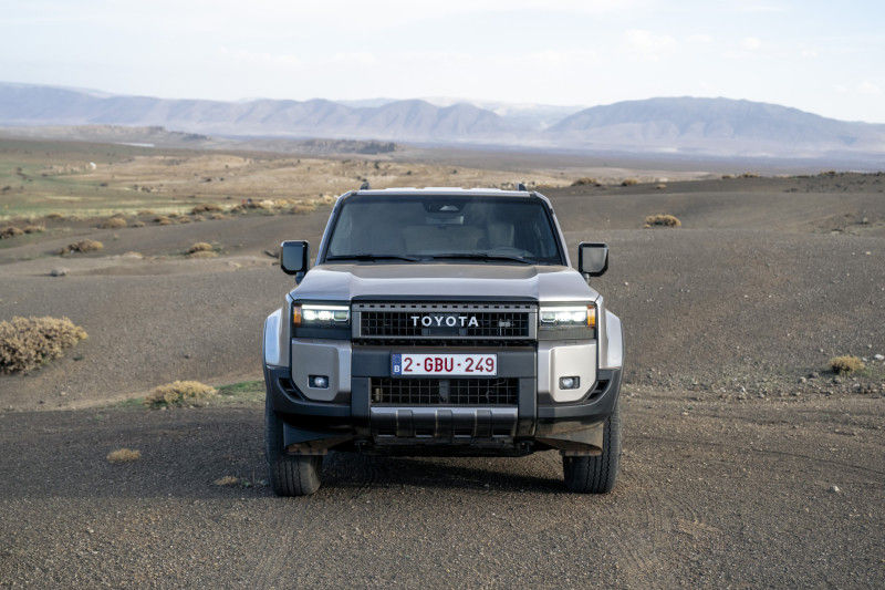 ▲TOYOTA正式推出2.8升柴油＋48V輕油電Land Cruiser。（圖／翻攝自TOYOTA）