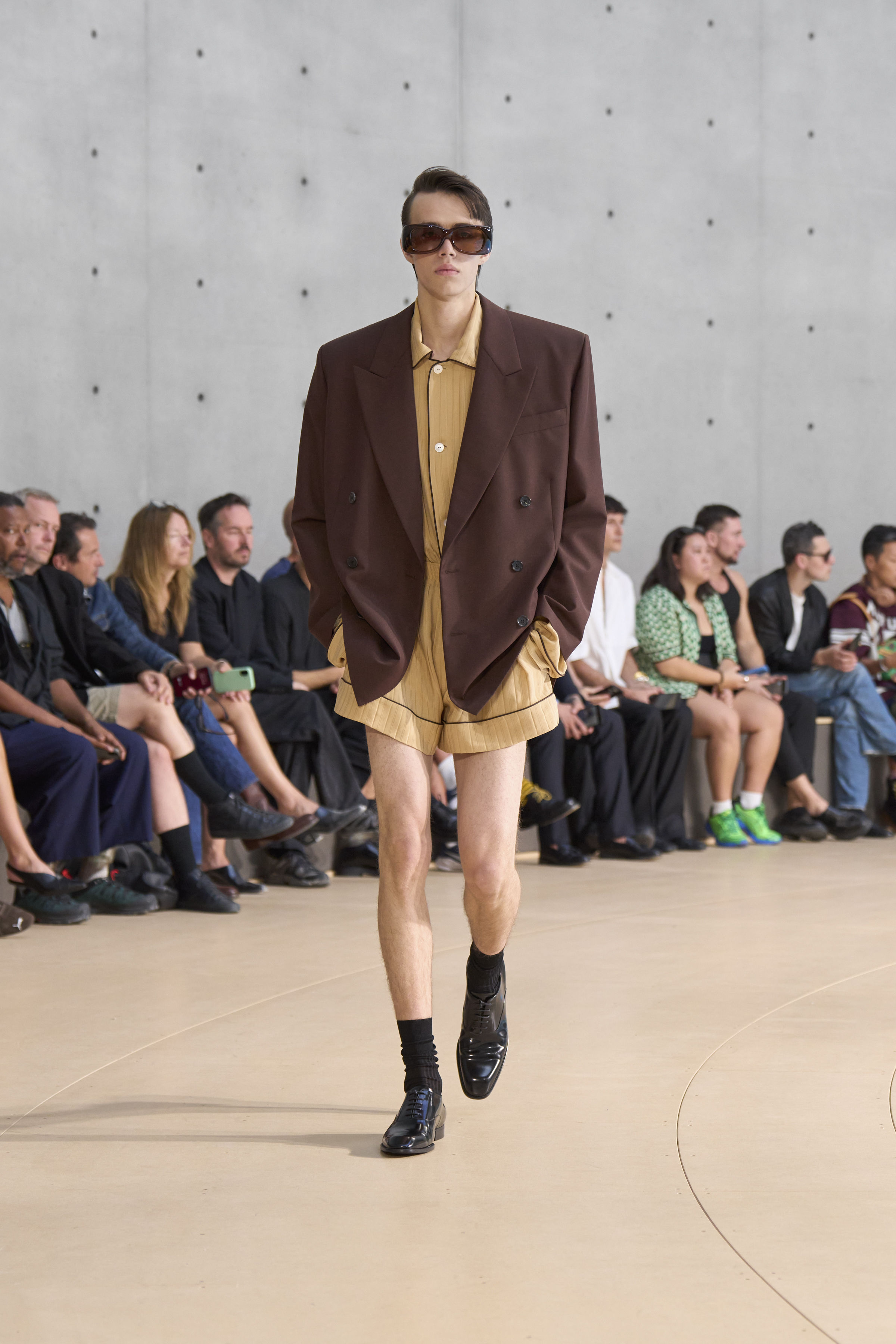 ▲SAINT LAURENT  。（圖／品牌提供）