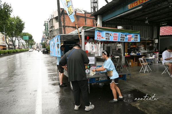 ▲▼鮭心似見の生鮭專賣鋪。（圖／部落客水晶安蹄不務正業過生活授權提供）