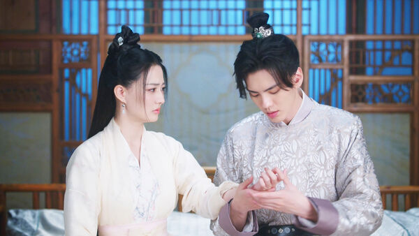 ▲《珠玉在側》由畢雯珺、徐璐主演。（圖／龍華偶像台提供）