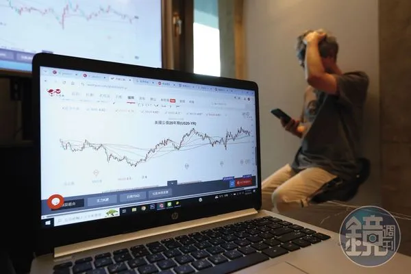 投資人在金融銷售話術包裝下，掉入質押買債陷阱、整日心神不寧。