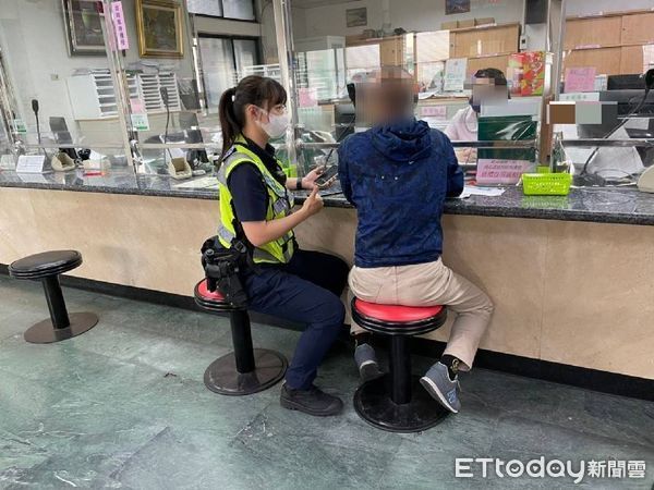 ▲▼台中女警廖婉凌阻詐有成，早有「阻詐一姐」之稱，如今又冒險衝入火場救人，英勇行為再添一椿。（圖／民眾提供，下同）