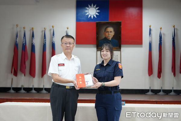 ▲▼台中女警廖婉凌阻詐有成，早有「阻詐一姐」之稱，如今又冒險衝入火場救人，英勇行為再添一椿。（圖／民眾提供，下同）