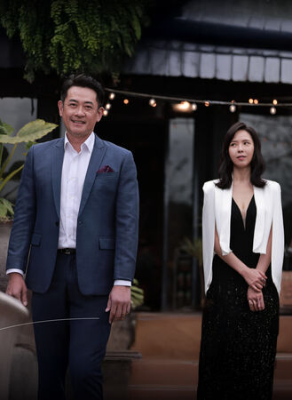 ▲《慶祝》陳庭妮（左）、天心和李沐在劇中齊聚於Podcast節目分享，分享這段日子終於學會「為自己慶祝」的過程。（圖／寬想國際娛樂提供）