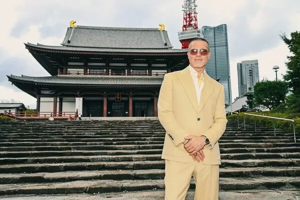 ▲布萊德彼特睽違三年到東京，特別跑景點打卡。（圖／華納提供）