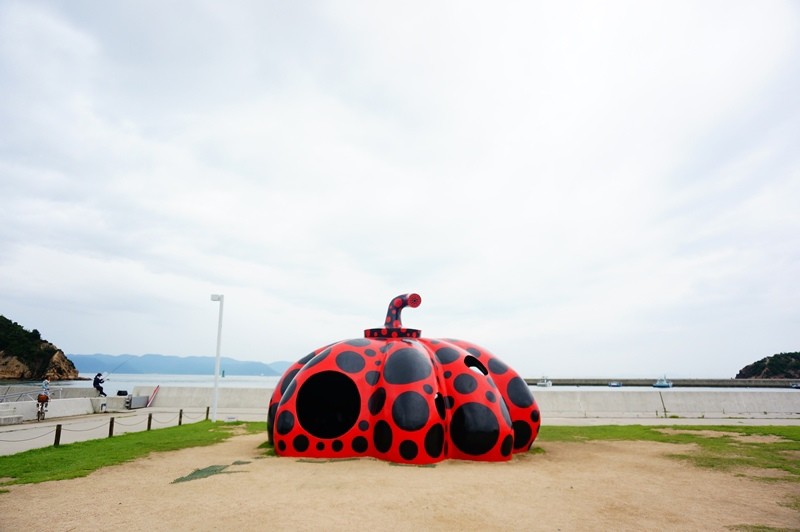 朝聖草間彌生的療癒系大南瓜日本直島清淨的島嶼天光| ETtoday旅遊雲