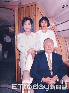 圓緣─能在她面前流淚思愛子的李登輝