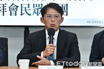 政院要業者「軍人節給國軍優惠」 黃國昌轟:鴨霸行徑必遭唾棄