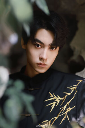 ▲▼BL陸劇《逆愛》爆紅，飾演男主角「池騁」的田栩寧遭爆已婚生子。（圖／翻攝自微博）