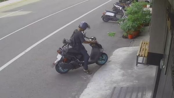 ▲彰化芬園鄉黃姓慣竊偷走機車。（圖／民眾提供）