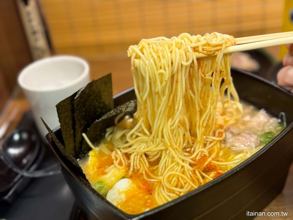 ▲▼一蘭拉麵難波御堂筋店。（圖／部落客台南好Food遊授權提供）