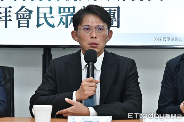 ▲民眾黨主席黃國昌。（資料照／記者李毓康攝）