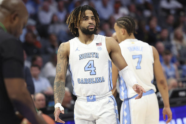 ▲▼湖人以雙向合約延攬今年NCAA得分王迪克森，並以以Exhibit-10合約簽下北卡隊長戴維斯。（圖／達志影像／美聯社）