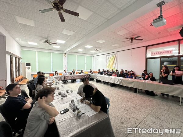 ▲▼「幸福巴士金運獎」評審團親赴富里鄉，實地了解營運成效與服務特色。（圖／富里鄉公所提供，下同）