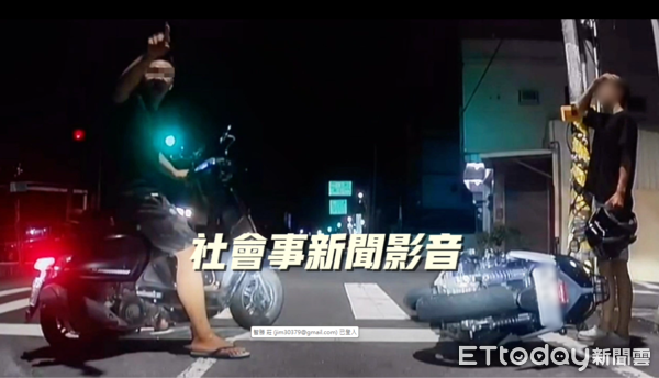 ▲▼屏東當地村長金孫不滿騎士「眼神挑釁」，憤怒下車打人。（圖／翻攝社會事新聞影音）