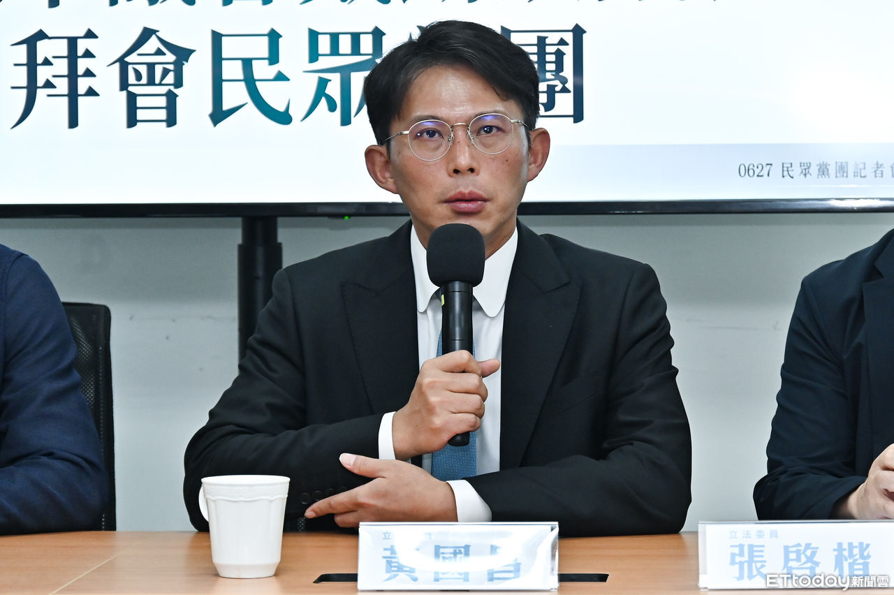 國民黨優先法案納停砍軍公教年金　黃國昌：不同意回到改革前水準