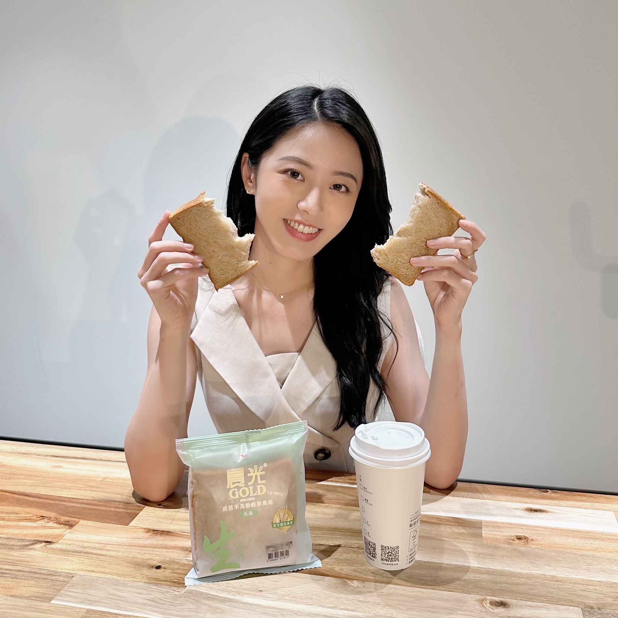 ▲▼晨光GOLD高纖生土司,高纖,膳食纖維讓,健康。（圖／業者提供）