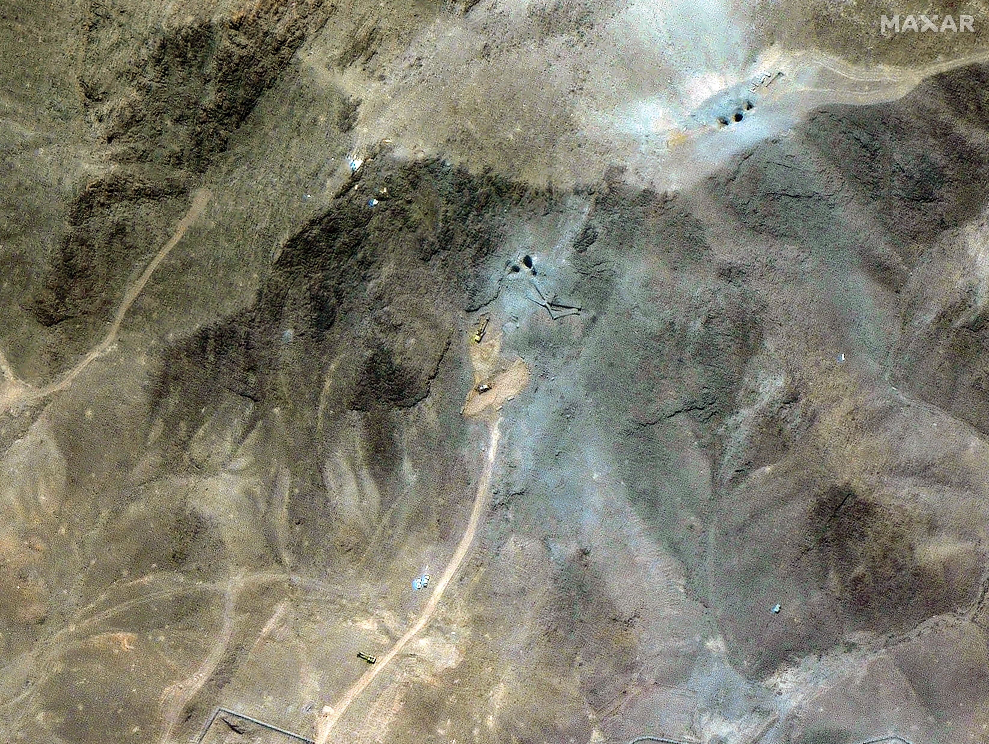 ▲▼伊朗福爾多（Fordow）核設施出現活動跡象。（圖／路透）