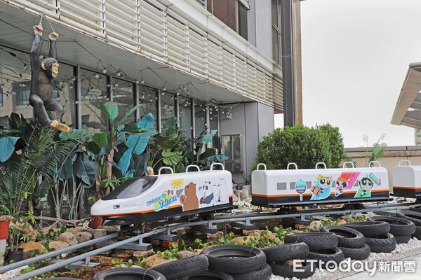 ▲和逸飯店&bull;台南西門館全新「COZZI卡通明星列車」登場，打造暑假親子玩樂新亮點。（記者林東良翻攝，下同）