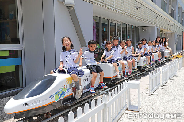 ▲和逸飯店&bull;台南西門館全新「COZZI卡通明星列車」登場，打造暑假親子玩樂新亮點。（記者林東良翻攝，下同）