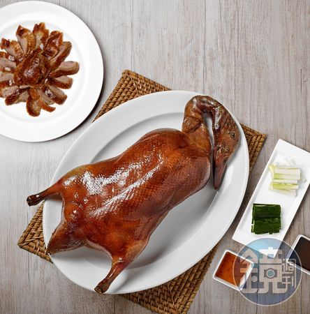 餐飲占圓山大飯店營收6成，葉菊蘭說幾個餐廳的主廚本來就很厲害，現在要從擺盤等細節再提升。