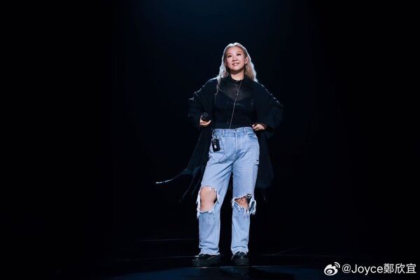 ▲▼鄭欣宜退賽《歌手》首發聲。（圖／翻攝自微博）