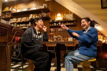 ▲蔡凡熙(右起)與媽媽跟曾寶儀 。（圖／三立提供）