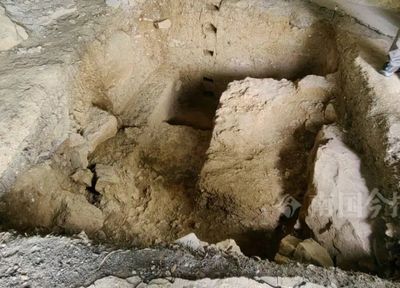 陸挖到3萬年前古墓! 女性墓主「側身葬」牙齒萬年不腐