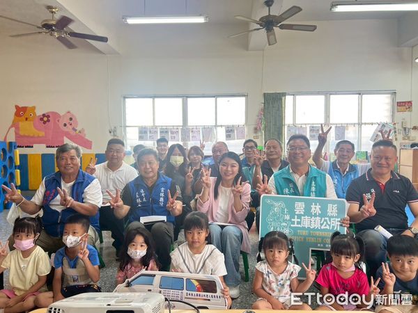 ▲立法委員張嘉郡邀集社會處長林文志、土庫鎮長陳特凱共同會勘綺湖、大荖與東平三處社區活動中心的補強計畫。（圖／記者游瓊華翻攝）