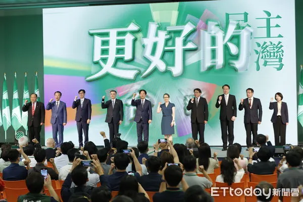 ▲▼民進黨第21屆第2次全國黨代表大會28日舉行，現任黨主席賴清德及謝長廷、許信良等多位大老出席。（圖／記者湯興漢攝）