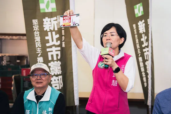 ▲▼反對核三重啟！蘇巧慧辦瑞芳基層工作會議：拒絕國民黨重啟核電的野心。（圖／民進黨新北市黨部提供）