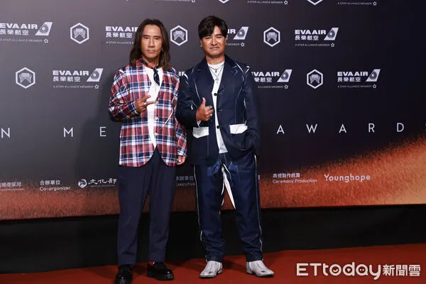 ▲▼第36屆金曲獎星光大道-動力火車。（圖／記者周宸亘攝）