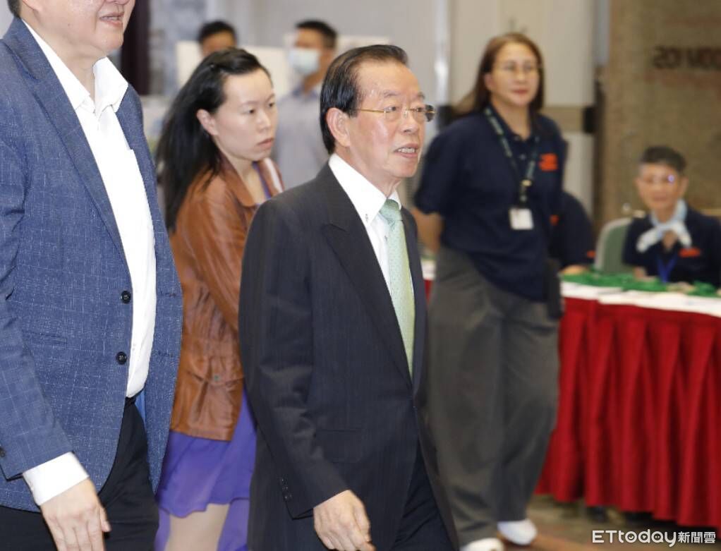 卓榮泰秀赴日單據被在野猛攻 謝長廷:盼大家體諒台灣處境特殊困難