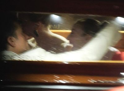 奧蘭多布魯才爆結束9年情！威尼斯遊艇摟「黑髮神秘女」　竟是凱蒂佩芮造型師