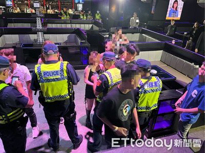 想嗨先刷身分證!台中警突襲夜店 推「過卡辨識」守護青少年
