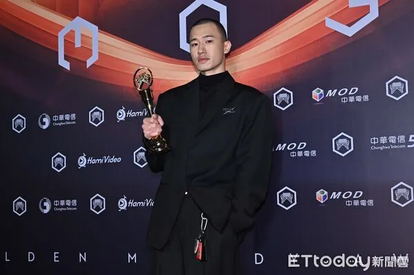 ▲第36屆金曲獎最佳新人獎，someshiit 山姆／愚公。（圖／記者李毓康攝）