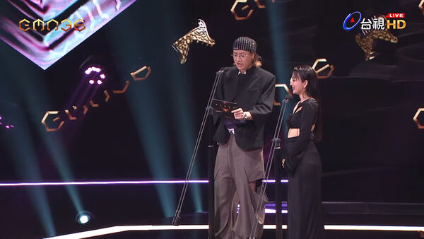 ▲頒獎人，陳星瀚、千田愛紗。（圖／翻攝YouTube／GMA 金曲獎頒獎典禮暨國際音樂節 Golden Melody Awards & Festival）