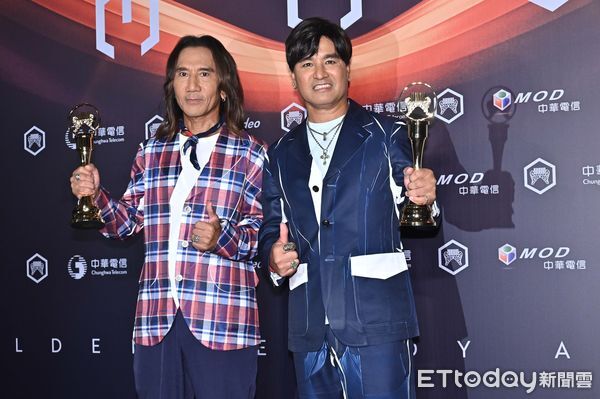 ▲▼第36屆金曲獎頒獎典禮最佳演唱組合獎，動力火車（尤秋興、顏志琳）／結伴(豪華版)。（圖／記者林敬旻攝）