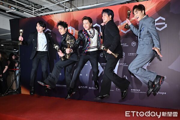 ▲▼第36屆金曲獎頒獎典禮年度歌曲獎，星期五晚上《Here I Am》（演唱者：Energy／作曲人：Oliver Kim、張簡君偉／作詞人：何宇勝、任遲、Oliver Kim）。（圖／記者林敬旻攝）