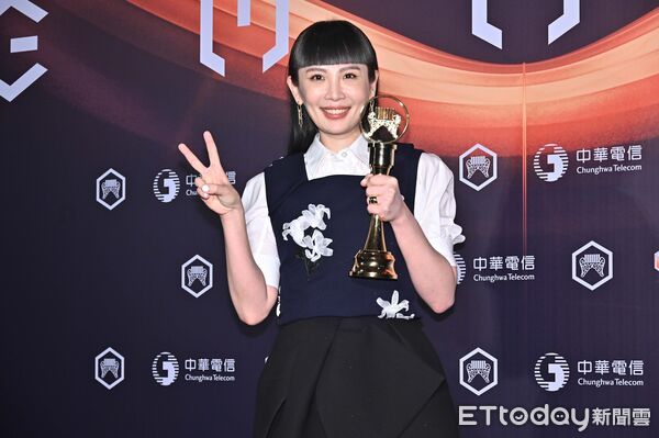 ▲▼第36屆金曲獎頒獎典禮最佳華語女歌手獎，魏如萱／珍珠刑。（圖／記者林敬旻攝）