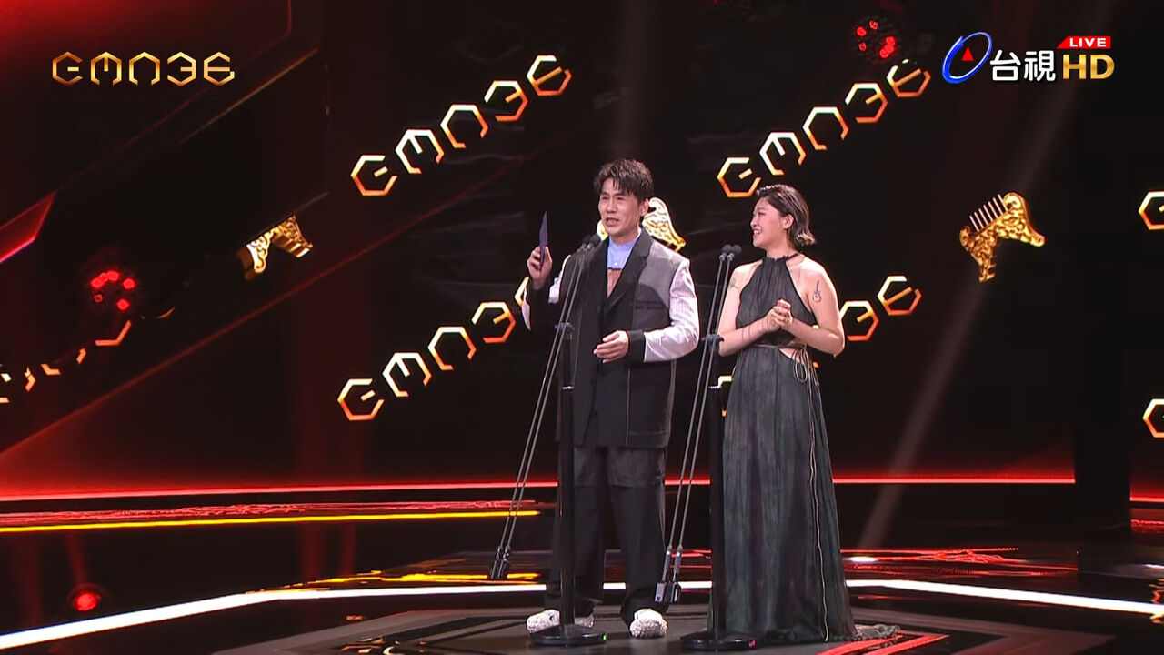 ▲羅時豐唱歌串場。（圖／翻攝YouTube／GMA 金曲獎頒獎典禮暨國際音樂節 Golden Melody Awards & Festival）