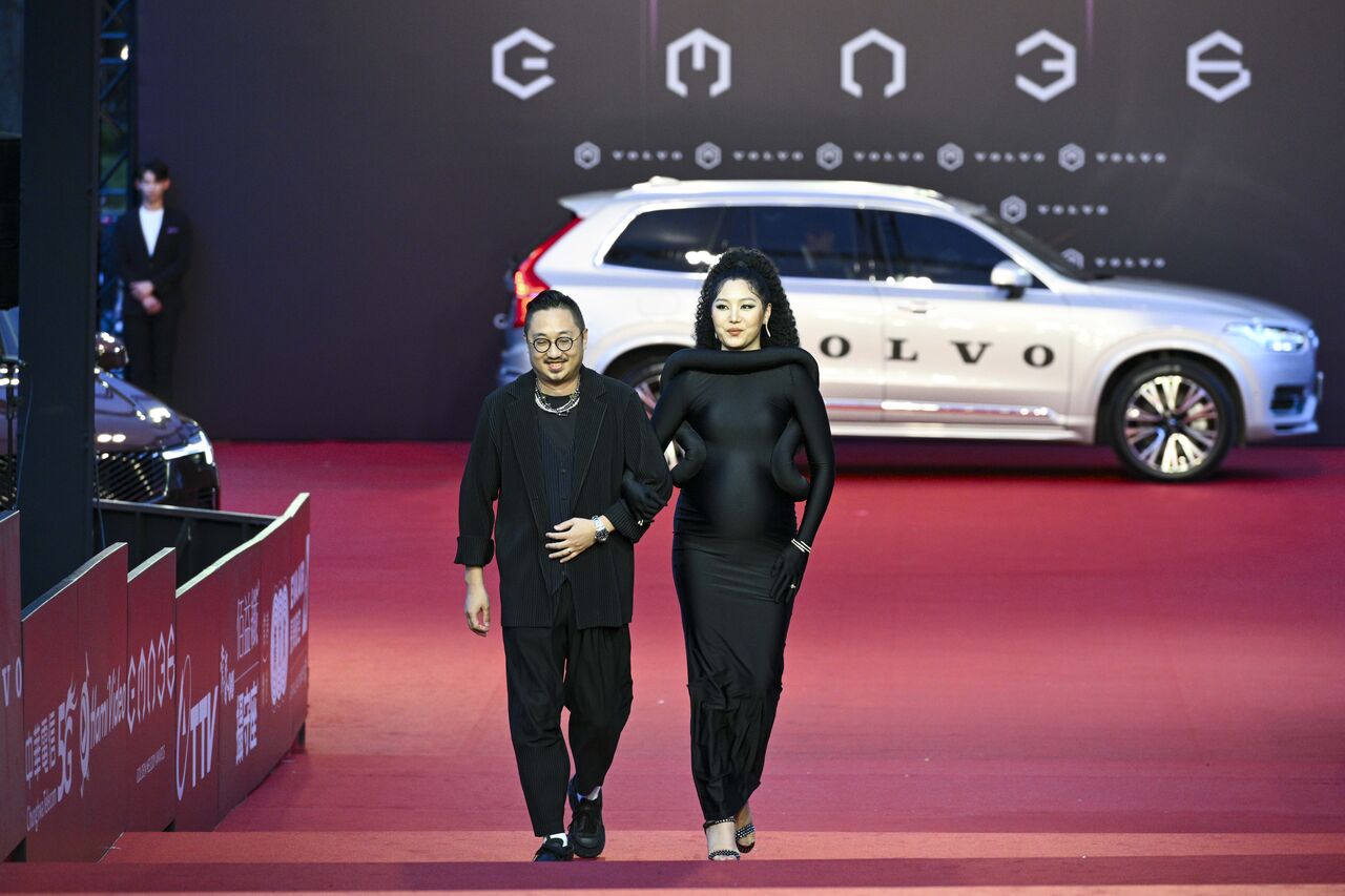 ▲▼第36屆金曲獎星光大道，鄭雙雙。（圖／台視提供）